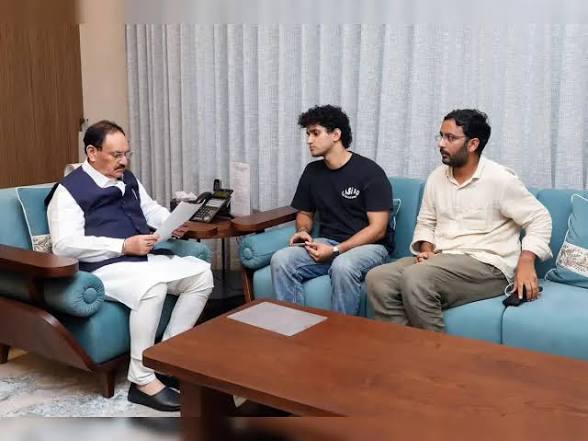 কেন্দ্রীয় মন্ত্রী জে.পি. নাড্ডার সঙ্গে বৈঠকে তিন দফা দাবি জানাল সিজেপি, ধর্না প্রত্যাহারের আবেদন মন্ত্রীর