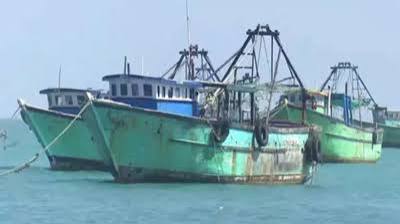 শ্রীলঙ্কার নৌবাহিনীর হাতে আটক ৯ ভারতীয় মৎস্যজীবী, বাজেয়াপ্ত ট্রলার