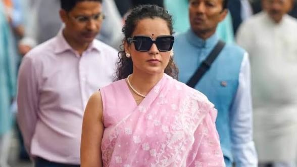 জেন-জি আন্দোলনকারীদের নিয়ে কঙ্গনার মন্তব্যে বিরোধীদের তোপ, ‘ওঁকে কেউ গুরুত্ব দেয় না’