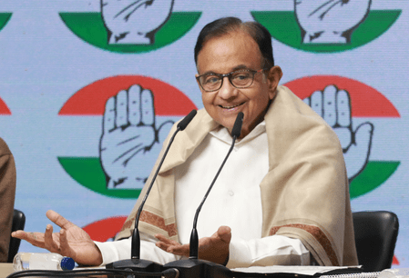 চিদম্বরমের ‘দিমাগি নকশাল’ মন্তব্যে বিজেপির তীব্র প্রতিক্রিয়া
