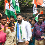 বাংলা অভিনেতা-রাজনীতিক সোহম চক্রবর্তীর বিরুদ্ধে কাঠমিস্ত্রিকে মারধরের অভিযোগ