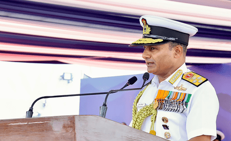 সামুদ্রিক সহযোগিতা জোরদারে ৪ দিনের মরিশাস সফরে নৌপ্রধান কৃষ্ণ স্বামীনাথন