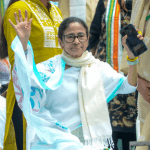 মমতা বন্দ্যোপাধ্যায়ের গাড়িতে হামলার প্রতিবাদে বিধানসভায় তৃণমূল বিধায়কদের বিক্ষোভ, রাজ্যজুড়ে মিছিলের ডাক