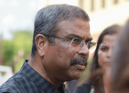 কংগ্রেসের গণতন্ত্রও ‘বাছাই করা’: ঝাড়খণ্ডে পড়ুয়াদের উপর পুলিশি পদক্ষেপ নিয়ে ধমেন্দ্র প্রধান