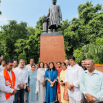 ভারত ছাড়ো দিবসে স্বাধীনতা সংগ্রামী ও শহিদদের শ্রদ্ধা, স্মৃতিসৌধ পরিষ্কার করলেন বাঁসুরি স্বরাজ-সহ বিজেপি নেতারা