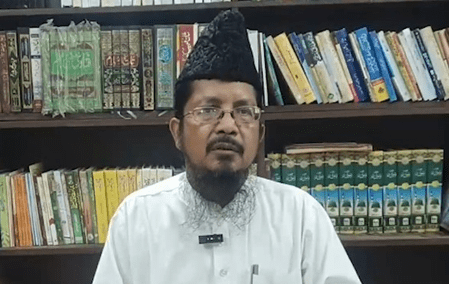 সব ধর্মীয় স্থানে মহিলাদের ‘শালীন পোশাক’ পরার আহ্বান মুসলিম জামাত প্রধানের