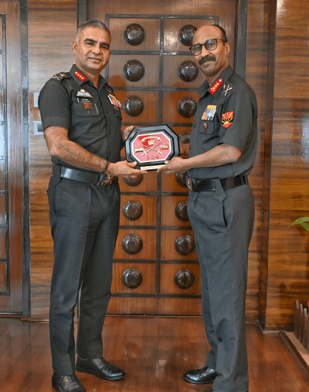 কলকাতায় পূর্বাঞ্চলীয় কমান্ডের সদর দফতরে ডিজিআইএস প্রধান, পর্যালোচনা ডিজিটাল প্রযুক্তির