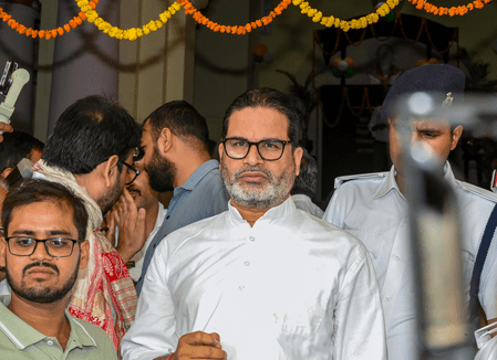 বিহার বিধানসভায় শপথ নিলেন বাঁকিপুরের বিধায়ক প্রশান্ত কিশোর