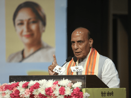 ভারতের উন্নয়নের যাত্রায় রাজীব গান্ধীরও গুরুত্বপূর্ণ অবদান ছিল: রাজনাথ সিং