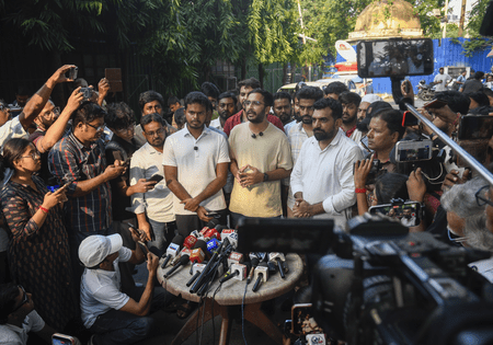 রাজস্থানে জরাজীর্ণ স্কুল নিয়ে সিজেপি-গ্রামবাসীর সংঘর্ষ, রাজনৈতিক বিতর্ক তুঙ্গে