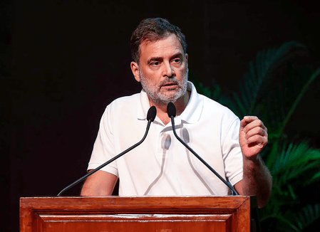 ধর্ম-বর্ণ নির্বিশেষে দেশের প্রতিটি মানুষ যেন ভালোবাসা ও সম্মান পায়: রাহুল গান্ধী