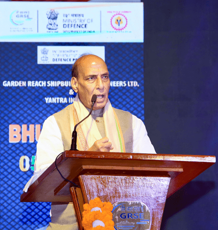 প্রতিরক্ষায় ‘আত্মনির্ভরতা’ ভারতের সামরিক সক্ষমতার গুণক হিসেবে কাজ করবে: রাজনাথ সিং
