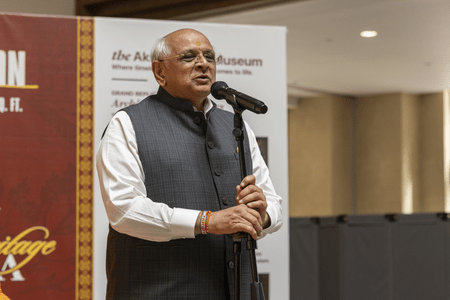 নিউ জার্সির অক্ষরধামে ভারতের ‘বৈচিত্র্যময়’ সংস্কৃতির প্রশংসায় গুজরাটের মুখ্যমন্ত্রী