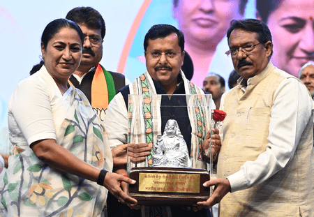 সন্ত রবিদাসের আদর্শ ও মোদির ভাবনাতেই ‘বিকশিত ভারত’-এর পথে এগোচ্ছে দেশ: নীতিন নবীন