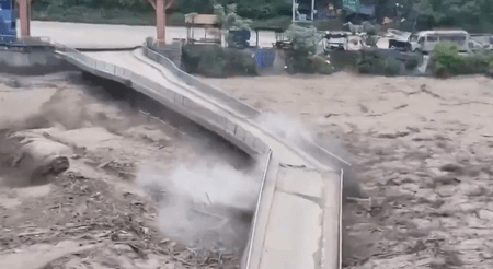 নেপালে বন্যায় ভারতে সতর্কতা, প্রস্তুতি বাড়াল বিহার