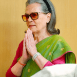 সোনিয়া গান্ধীর বই প্রকাশ না করা নিয়ে বিজেপি-কংগ্রেসের চাপানউতোর