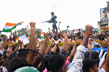 ঝাড়খণ্ডে নিয়োগ পরীক্ষায় অনিয়মের অভিযোগে আন্দোলনরত পড়ুয়াদের পাশে হিমন্ত বিশ্ব শর্মা
