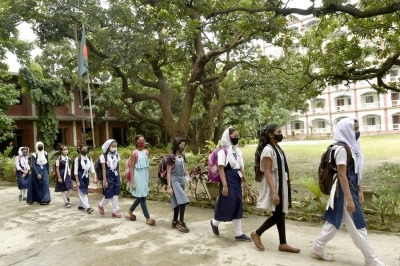অতিরিক্ত ভিড় ও আইনি জটিলতায় সংকটে বাংলাদেশের শিশু উন্নয়ন কেন্দ্রগুলি, ঝুঁকিতে অপ্রাপ্তবয়স্করা: রিপোর্ট