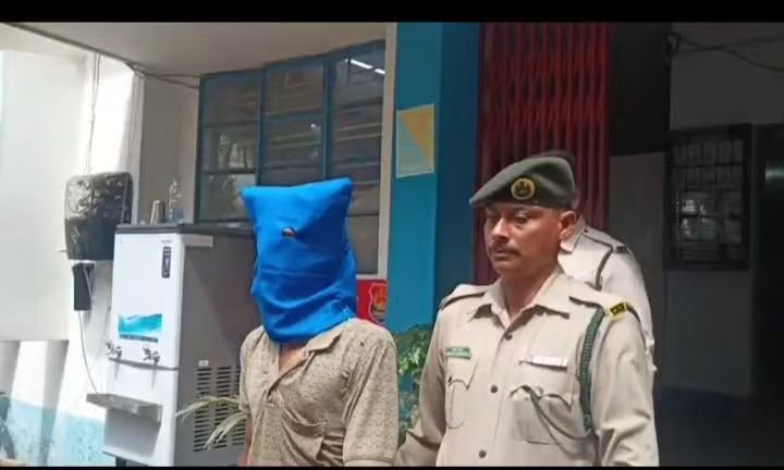 আমতলীতে কুখ্যাত চোর গ্রেফতার, পুলিশ রিমান্ডের আবেদন