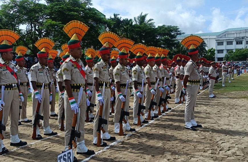 ধর্মনগরে উৎসাহ-উদ্দীপনার মধ্য দিয়ে ৮০তম স্বাধীনতা দিবস উদযাপন