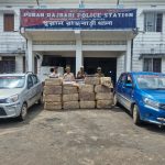 বিলোনিয়ায় ১৬ লক্ষ টাকার শাড়ি ও পোশাক উদ্ধার, পরিত্যক্ত অবস্থায় মিলল দুটি গাড়ি
