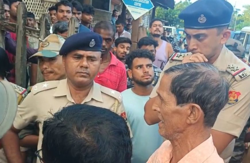 স্মার্ট মিটার ও অতিরিক্ত বিদ্যুৎ বিলের প্রতিবাদে কাঞ্চনবাড়িতে দিনভর বিক্ষোভ