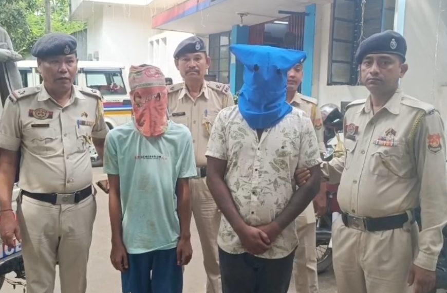 ফের দুই কুখ্যাত চোর গ্রেপ্তার, একাধিক চুরির ঘটনার তদন্তে পুলিশ