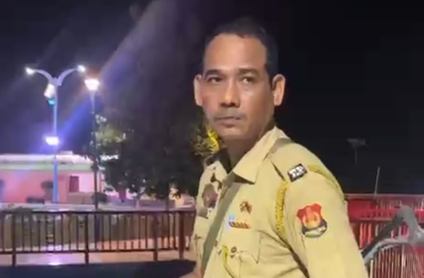 মাতা ত্রিপুরা সুন্দরী মন্দিরে মদ্যপ অবস্থায় পুলিশকর্মীর ডিউটির অভিযোগ, তদন্তের দাবি