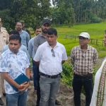 গোলধারপুরে বাঁধ ও পানীয় জল সমস্যা খতিয়ে দেখলেন মন্ত্রী টিঙ্কু রায়