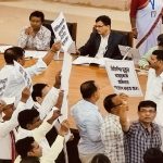 আত্মহত্যার নোট ‘গায়েব’ নিয়ে বিধানসভায় তুমুল হইচই, প্রশ্নের মুখে প্রাক্তন ডিজিপি অনুরাগ ধনকরের মৃত্যুর তদন্ত