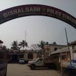 অসহায়কে আশ্রয় দিয়ে আক্রান্ত বাড়ির মালিক, কোদাল দিয়ে আঘাতের অভিযোগ, থানায় আশ্রয়
