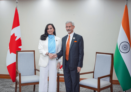ভারত-কানাডার দ্বিপাক্ষিক সহযোগিতা ও ইউক্রেন পরিস্থিতি নিয়ে জয়শঙ্কর-আনন্দের আলোচনা