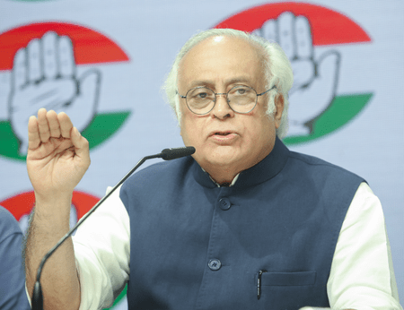 ‘শাহের প্ররোচনায় ভোটার ছাঁটাই’: এসআইআর নিয়ে কংগ্রেসের অভিযোগ