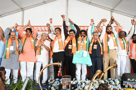 বিজেপির ‘বল্লারি চলো’ পদযাত্রা শুরু, কর্নাটক সরকারকে উৎখাতের হুঁশিয়ারি ইয়েদুরাপ্পার