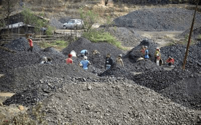 মেঘালয়ে পরিযায়ী শ্রমিকদের জন্য নতুন নিয়ম, হয়রানি নয়—কল্যাণে জোর সরকারের