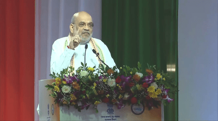 গুজরাটে হিন্দি বলা হয় না, তবু ভাষা কখনও বাধা হয়ে দাঁড়ায়নি: অমিত শাহ