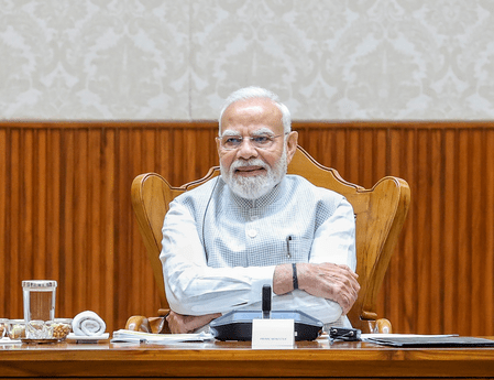 প্রধানমন্ত্রী মোদির জন্মদিনে বিরোধী নেতাদের শুভেচ্ছা, সুস্বাস্থ্য ও দীর্ঘায়ু কামনা