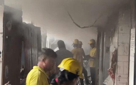 জয়পুরের ত্রিপোলিয়া বাজারে ভয়াবহ আগুন, পুড়ে ছাই ২০টিরও বেশি দোকান ও গুদাম