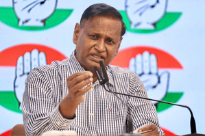 ‘বড় আকারে অর্থবল ও ইভিএমের অপব্যবহার হয়েছে’: ডিইউএসইউ ফল নিয়ে উদিত রাজ