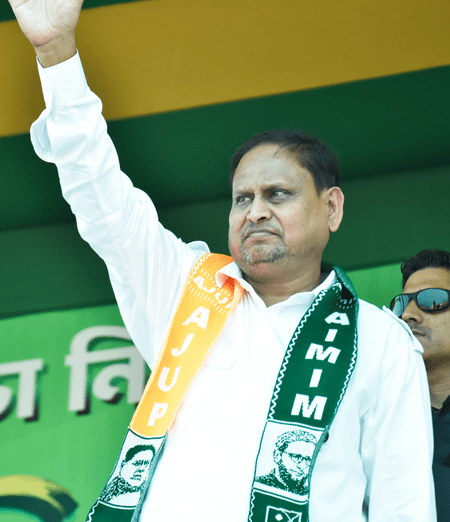 রেজিনগর উপনির্বাচন ঘিরে পুলিশের বিরুদ্ধে হয়রানির অভিযোগ, প্রচার থেকে বিরত থাকার ঘোষণা কবীরের