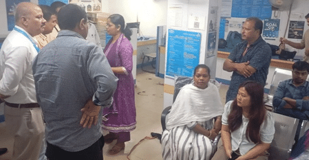 জামশেদপুরে কানাড়া ব্যাঙ্কে দিনদুপুরে ডাকাতি, নগদ ও সোনা লুট পাঁচ সশস্ত্র দুষ্কৃতীর