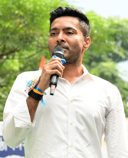 জেড-প্লাস নিরাপত্তা ফেরানোর দাবিতে কলকাতা হাইকোর্টে অভিষেক বন্দ্যোপাধ্যায়