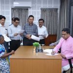 মুখ্যমন্ত্রীর সঙ্গে কথা বলে বিভিন্ন জটিল রোগের চিকিৎসার আশ্বাস পেয়ে ফিরে গেলেন সাহায্য প্রত্যাশীরা