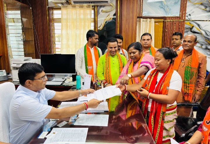 কাঠালিয়া ও মোহনভোগে বিজেপির ১০ ভিলেজে মনোনয়ন দাখিল, নেতৃত্বে প্রতিমা ভৌমিক ও কিশোর বর্মন