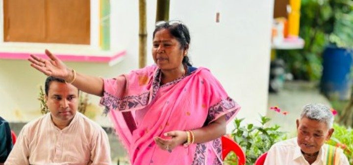 ধনপুরে বিজেপির বৈঠক:  এলাকার জনগণের সমস্যার কথা শুনে সমাধানের আশ্বাস দেওয়ার বার্তা প্রতিমা ভৌমিকের