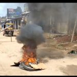 বাজার সংস্কার ও রাস্তা প্রশস্ত করার দাবিতে কৈলাসহরের বাবুরবাজারে অবরোধ