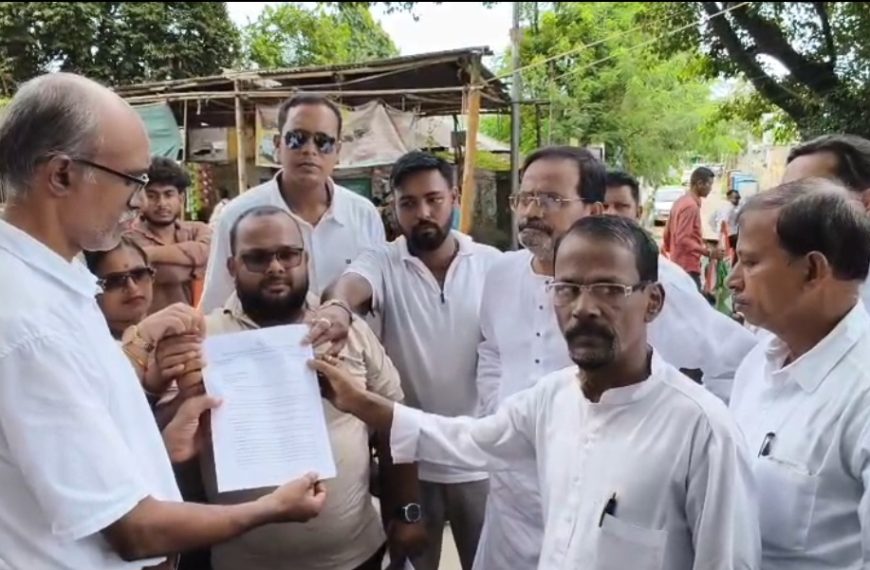 বিশুদ্ধ পানীয় জলের দাবিতে ধর্মনগরে যুব কংগ্রেসের ডেপুটেশন, সাময়িক পথ অবরোধ