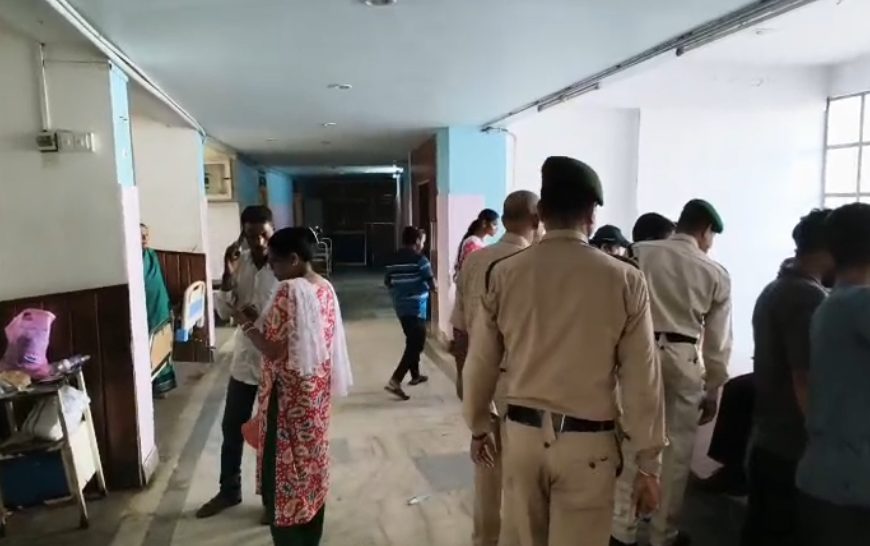 রোগীর মৃত্যুকে ঘিরে জিবি হাসপাতালে উত্তেজনা, চিকিৎসা পরিষেবা নিয়ে গাফিলতির অভিযোগ