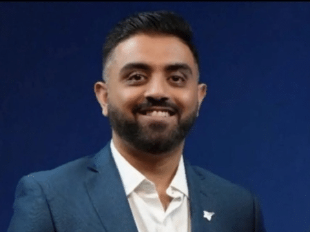 ১৭৪ যাত্রীর প্রাণ বাঁচানো ভারতীয় পাইলট স্মিত মচ্ছরকে মোদী-পটেলের প্রশংসা, ‘গুজরাটি রক্ত বইছে তাঁর শিরায়’