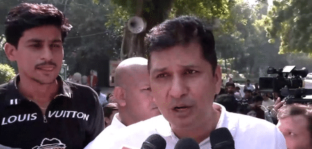 যন্তর মন্তরের বিক্ষোভে আপ নেতা সৌরভ ভরদ্বাজসহ একাধিক কর্মীকে আটক দিল্লি পুলিশের